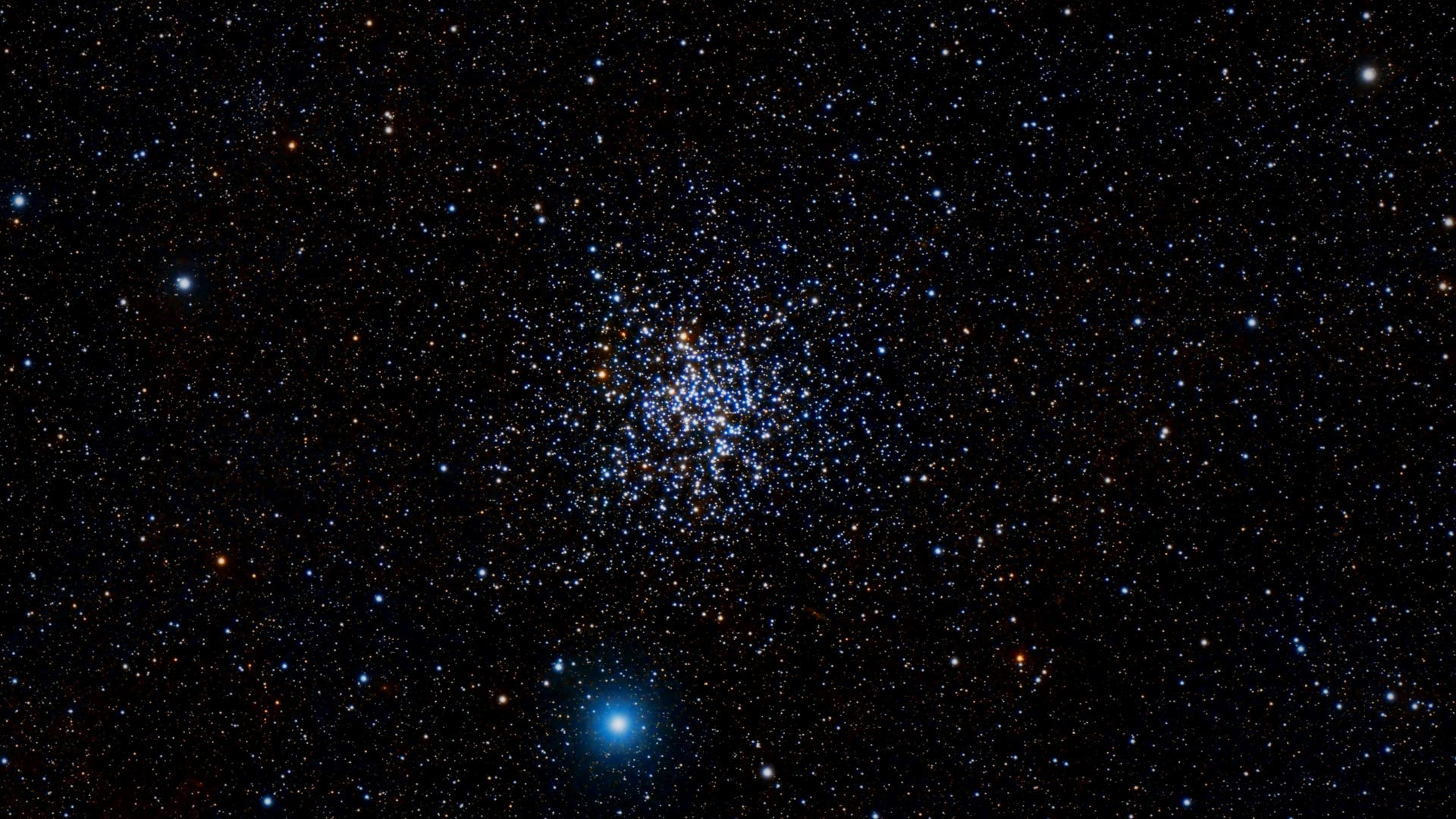 NGC 2477 Spektrum der Wissenschaft